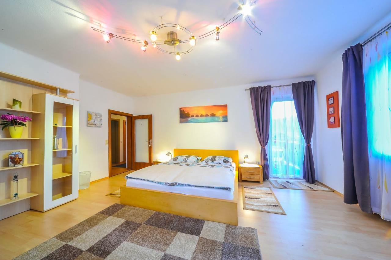 Sankt Peter-Freienstein Privatzimmer Haus Erika מראה חיצוני תמונה